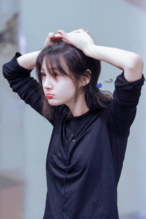 霍勒迪爆发之夜,马刺重现冰封战术,辽宁遭史诗级逆转